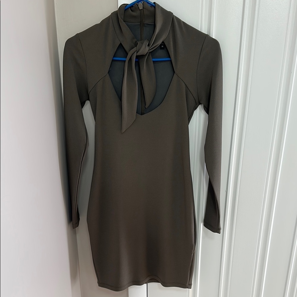Nookie Elegant Olive Green Tie-Neck Dress